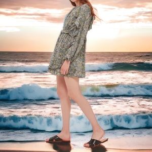 Topshop Skater Dress 8 Open Back Long Sleeves Ruffles Whimsical Floral Cut Outs